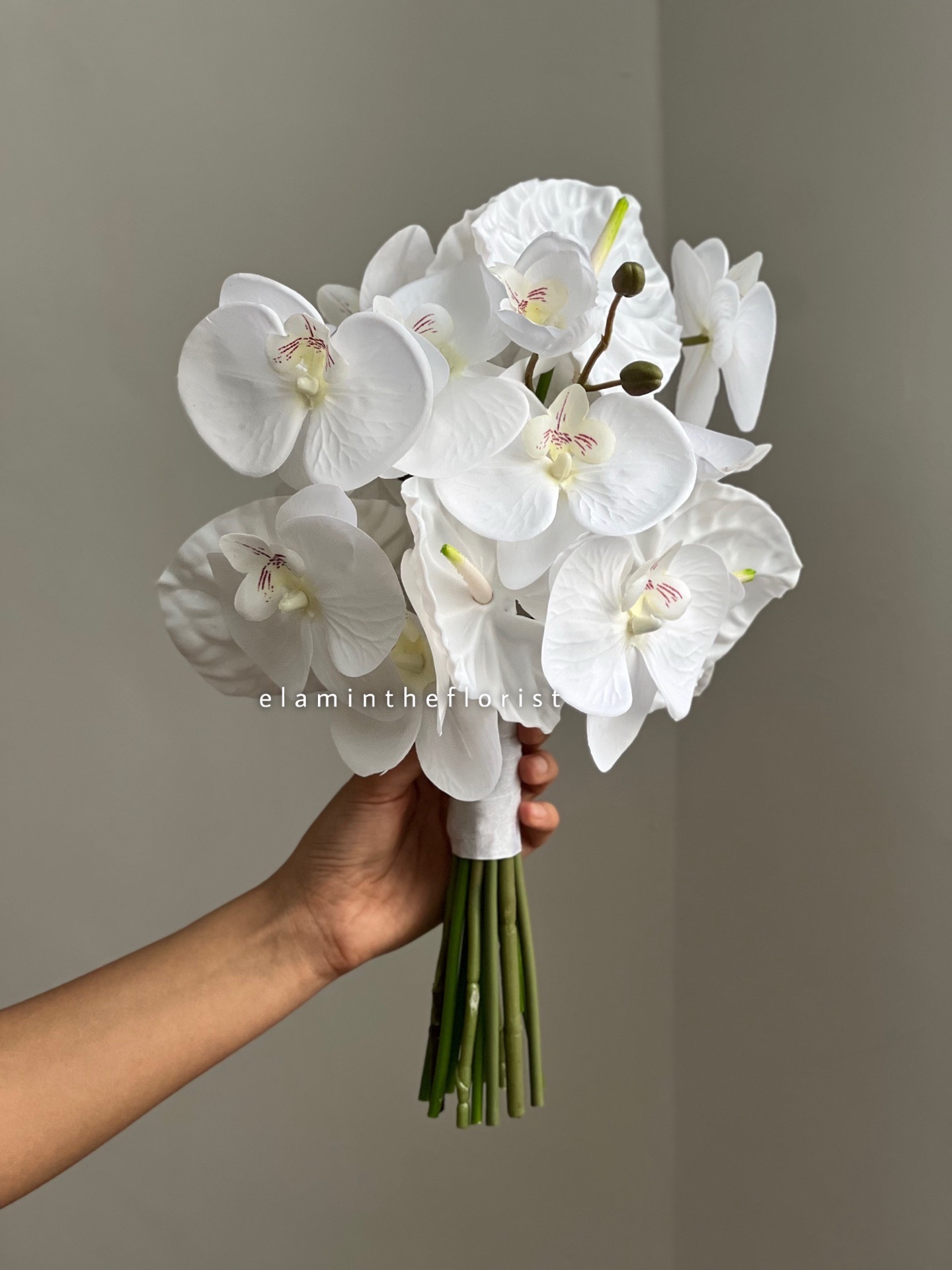  ارکیده پارچه ای سفید 