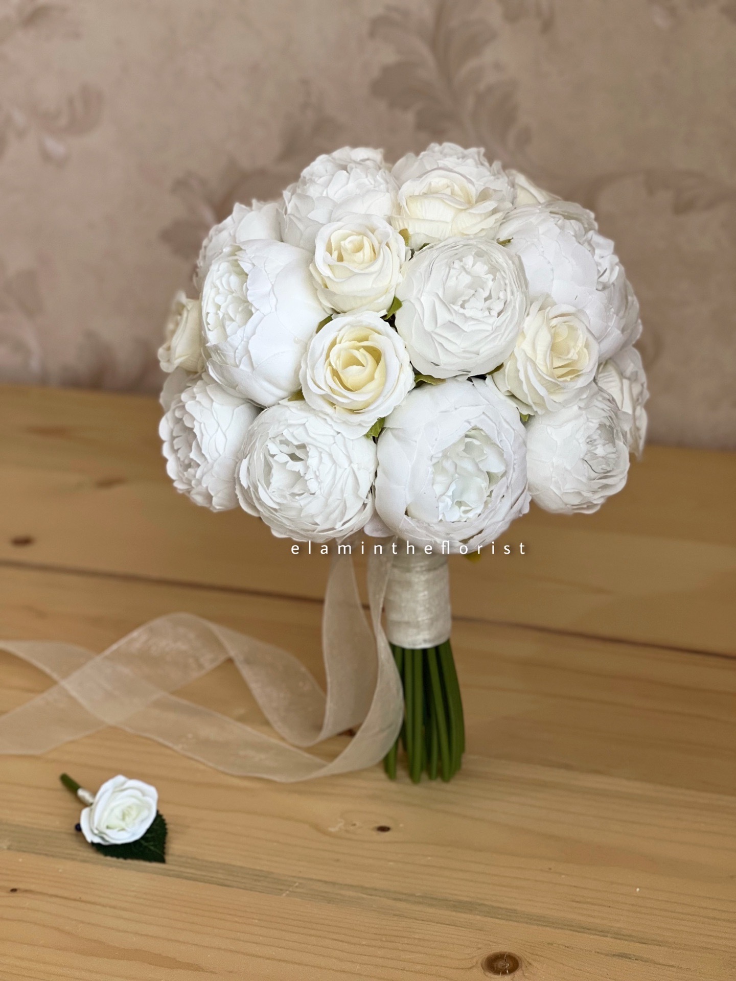  دسته گل مصنوعی عروس سفید نباتی 