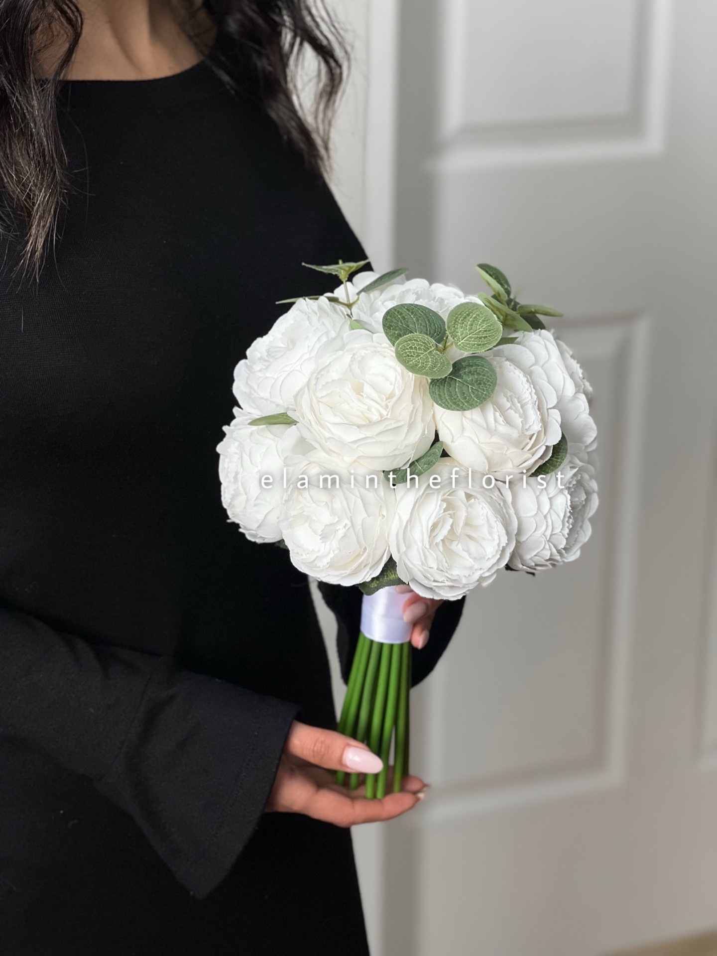  دسته گل پیونی اکالیپتوس 