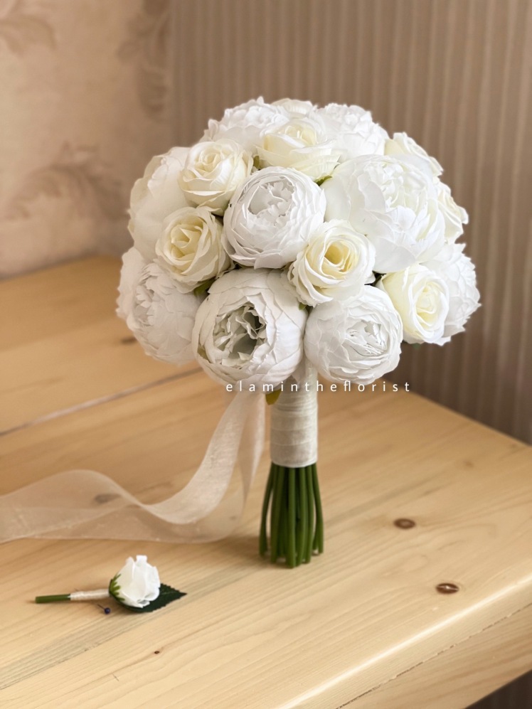 دسته گل عروس سفید سایز بزرگ