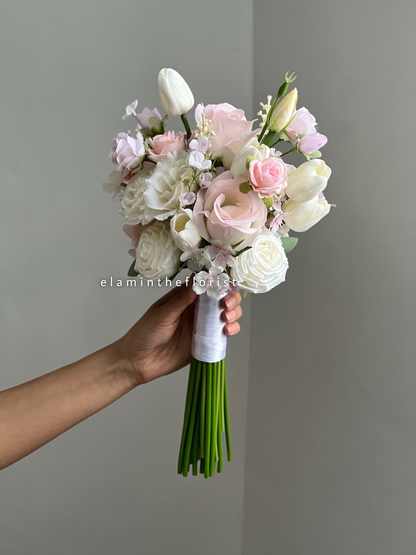  دسته گل مصنوعی دفرمه اروپایی 